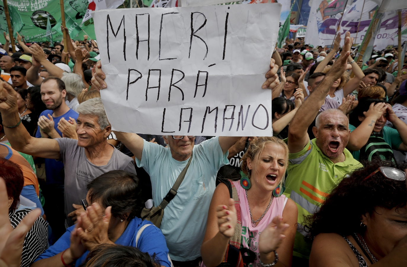 C generalidades del pais economia en argentina 18