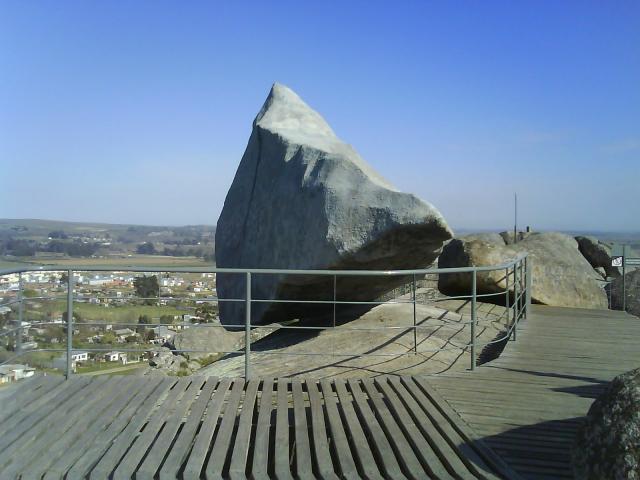 C buenos aires piedra movediza de tandil 1